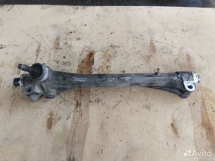 Рулевая рейка Toyota Rav4 CA40