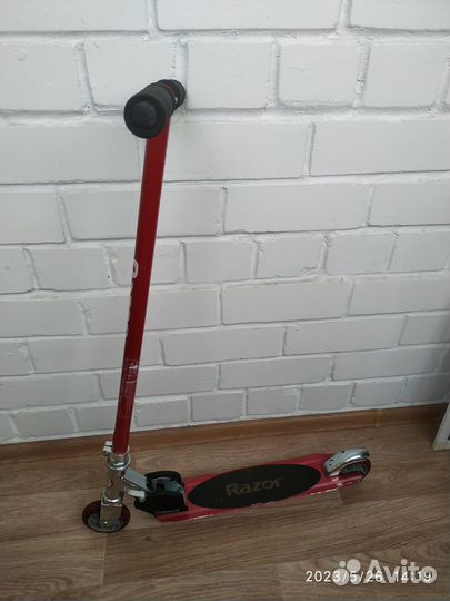 Самокат Razor 