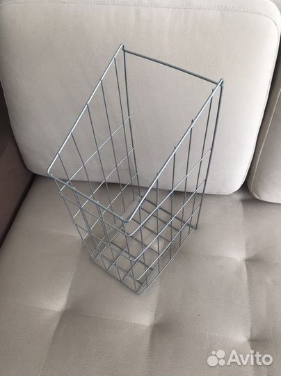 Корзина для белья в пенал, тумбу