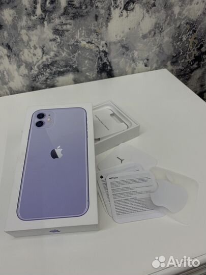 iPhone 11, 128 ГБ