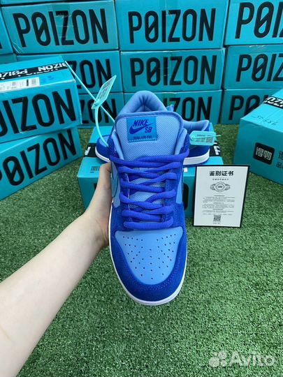 Nike Dunk Low SB Blue Raspberry Оригинал