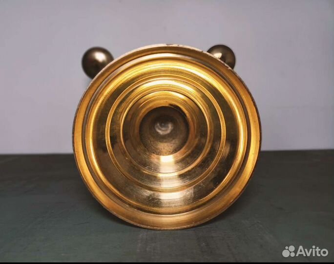 Подсвечник из латуни