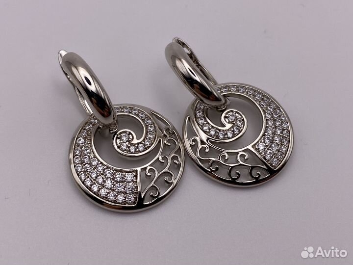 Серьги с фианитами