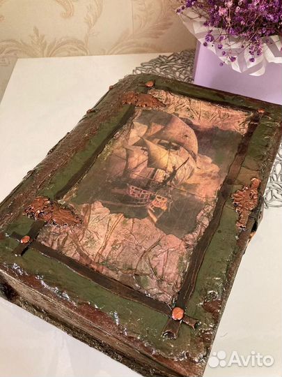 Сувениры из дерева