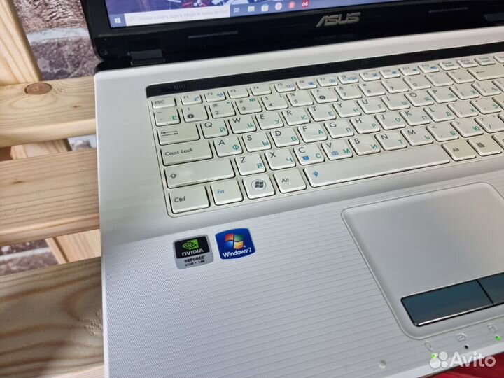 Ноутбук Asus K73 Core i7/10/Nvidia 2GB/SSD256+HDD