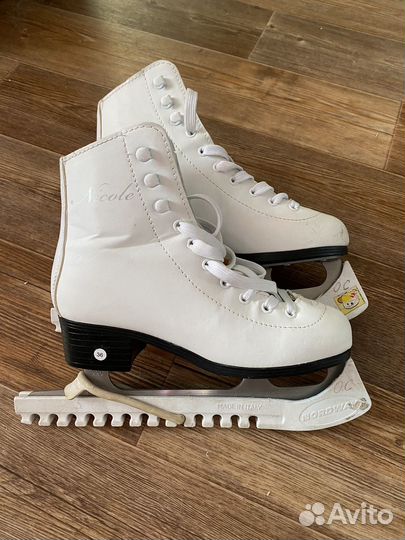 Коньки фигурные