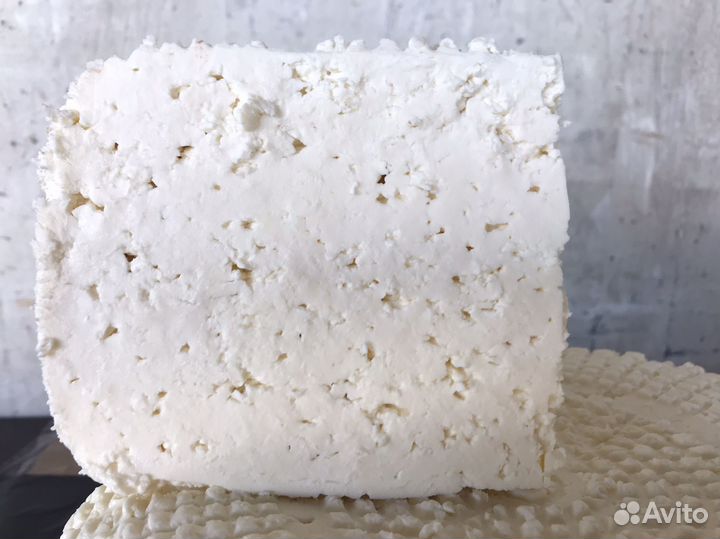 Сыр домашний брынза, сулугуни, моцарелла