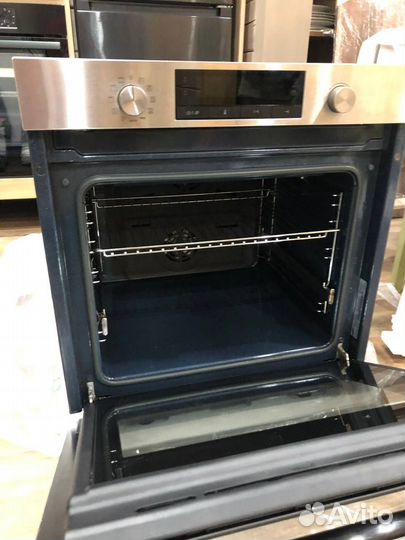 Духовой шкаф