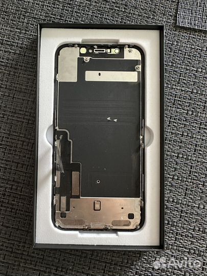 Дисплей iPhone 11