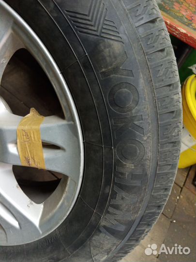 Yokohama Ice Guard IG35 235/65 R17