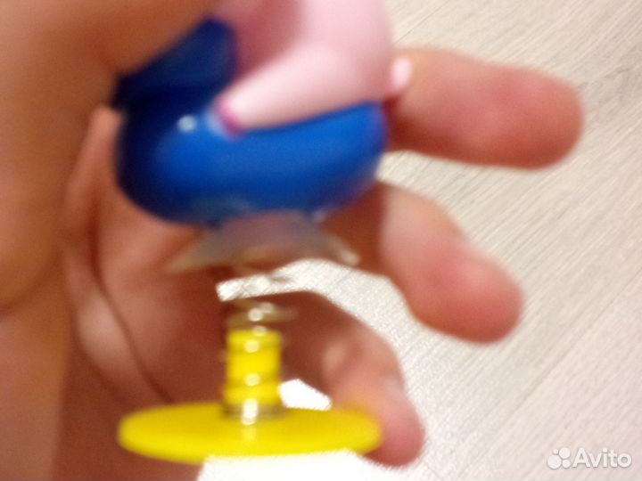 Прикольная фигурка (прыгающая)