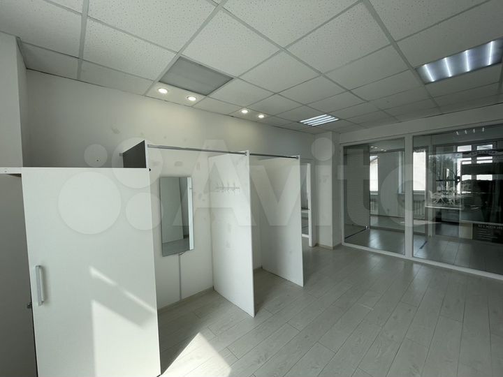 Сдаётся помещение: 40м²; 2-этаж