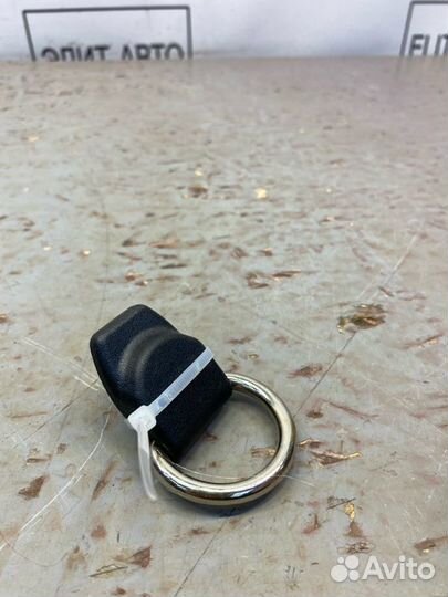 Петля багажника Bmw 5 G30 2.0 2021