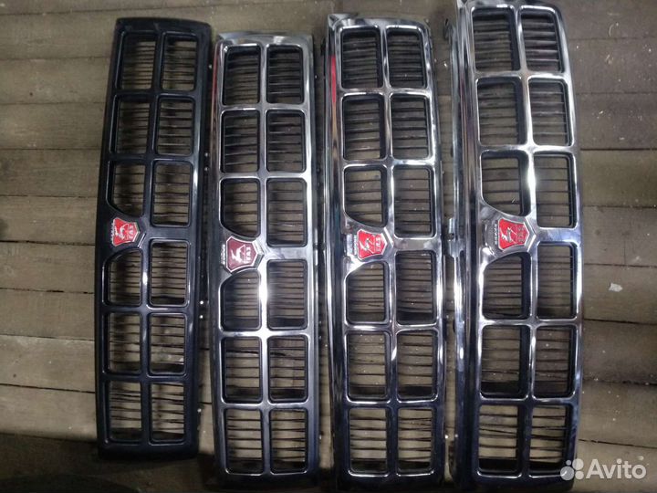 Вставки в решетку радиатора Газель