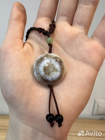 Украшения из натурального камня и дерева