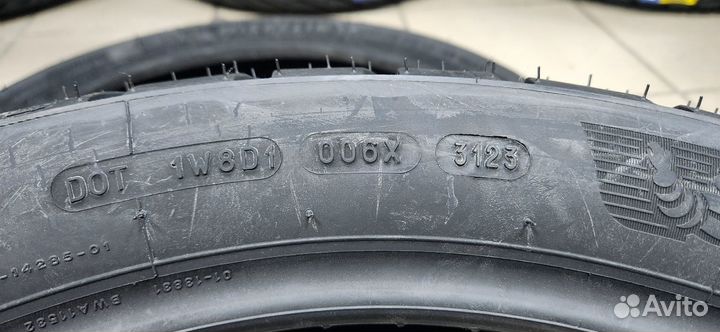 Michelin Anakee Adventure 150/70-18 и 90/90-21