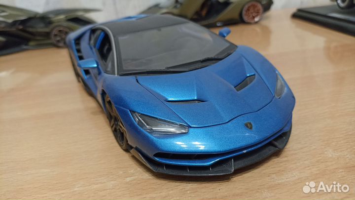 Lamborghini Centenario 1:18 Maisto