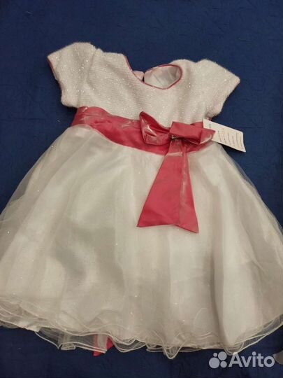 Платье для девочки новое
