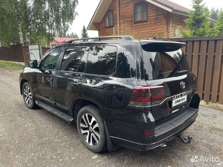 Toyota Land Cruiser 4.5 AT, 2018, 190 000 км