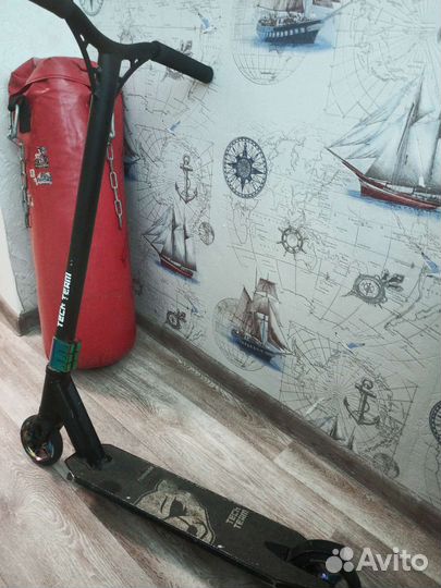 Трюковой самокат