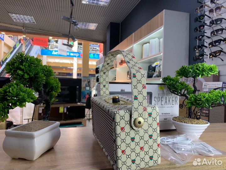 Колонка wooden case speaker (новая, гарантия)