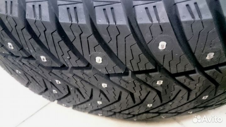 Yokohama Ice Guard IG65 225/55 R18 102T