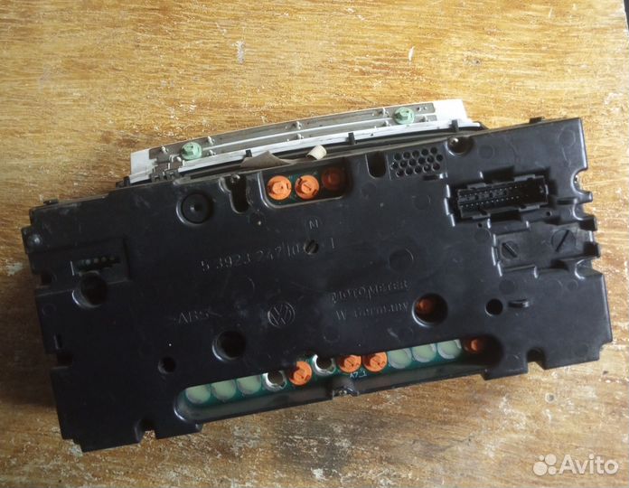 Приборная панель