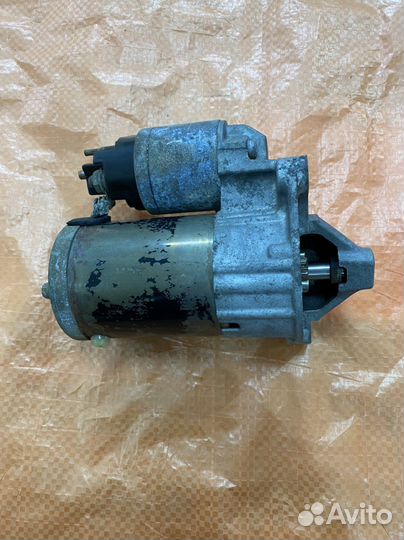 Стартер Renault Logan 1