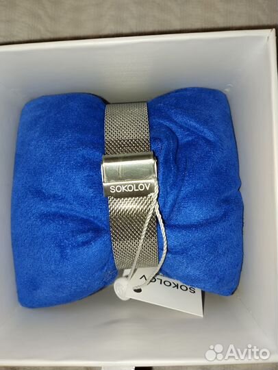 Часы наручные женские