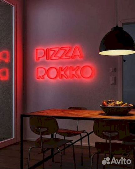 Неоновая вывеска