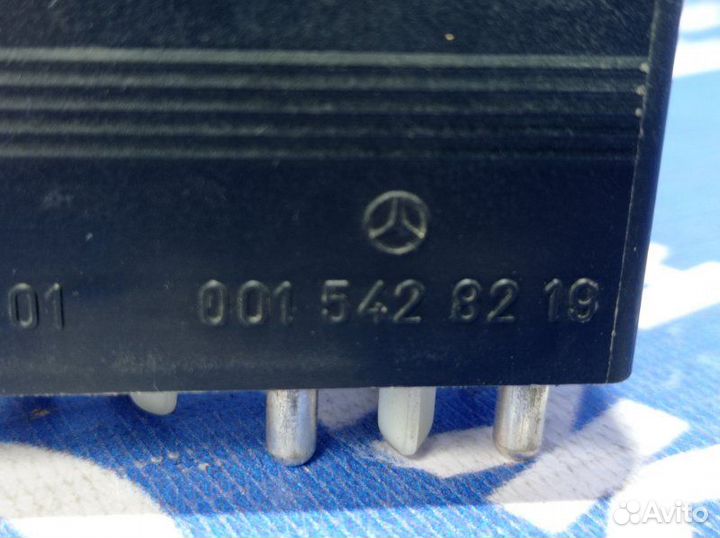 Реле Mercedes-Benz W202 седан 111941 1995