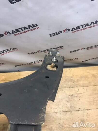 Рычаг передний правый Nexia