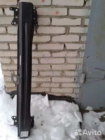 Volkswagen Golf 5 2003-2009 усилитель передний