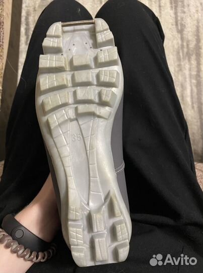 Лыжные ботинки