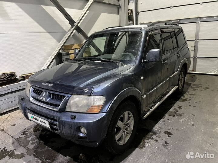 Mitsubishi Pajero 3.2 AT, 2006, 287 000 км