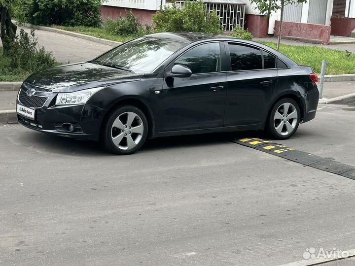 Chevrolet Cruze 1.6 МТ, 2010, 203 500 км