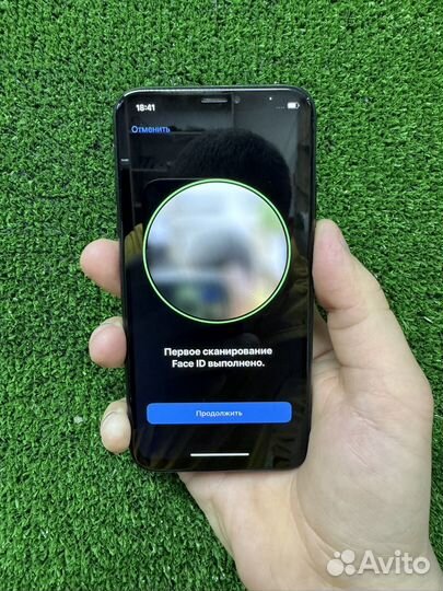 iPhone X, 64 ГБ