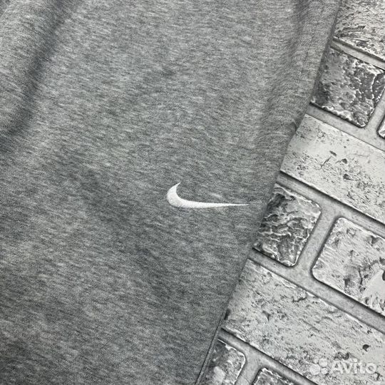 Спортивные штаны Nike Sportswear Fleece Tapered