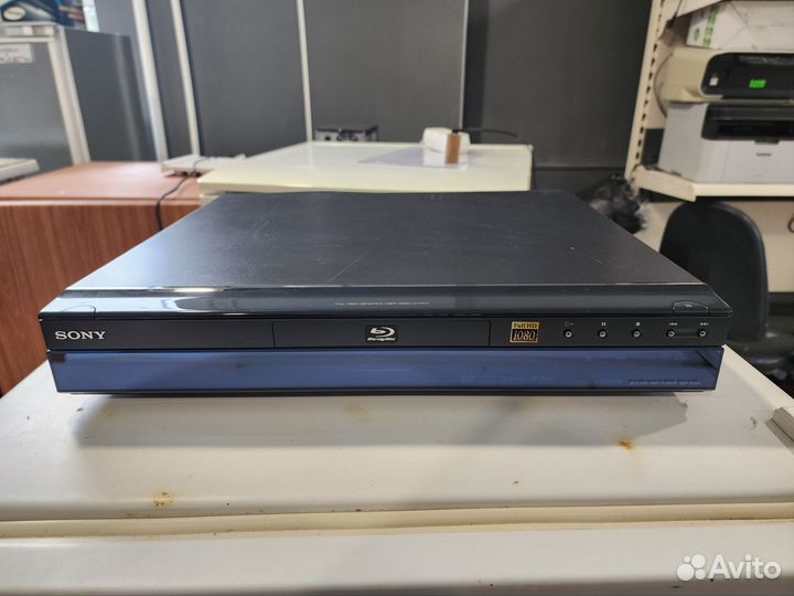 Blu-ray плеер Sony BDP S-300