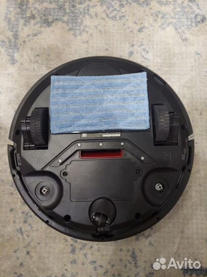 Робот пылесос