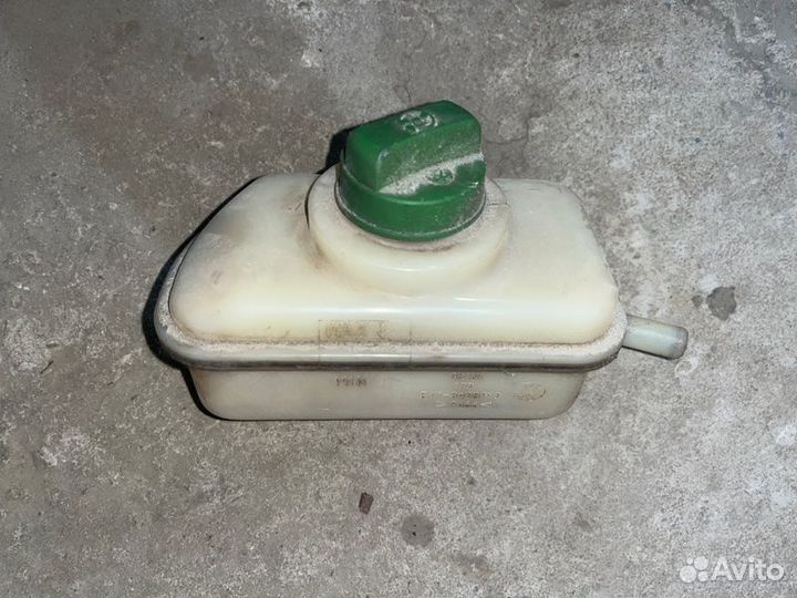 Бачок гидроусилителя Chery Qq6 S21 DC 2009