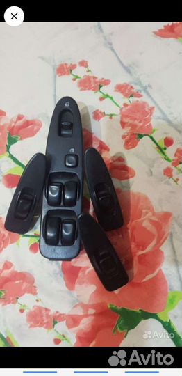 Блок стеклоподъемников Mitsubishi carisma SpaceSta