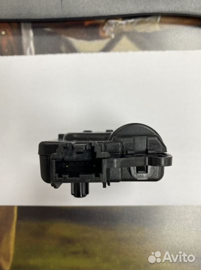 Блок управления заслонкой отопителя