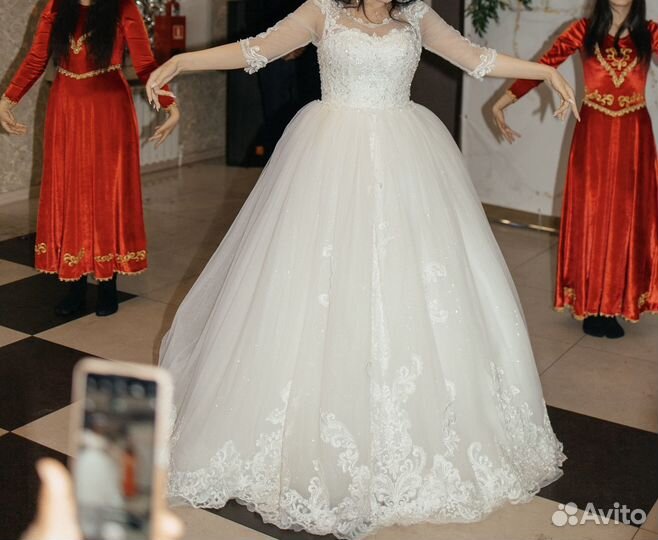 Свадебное платье 46 48