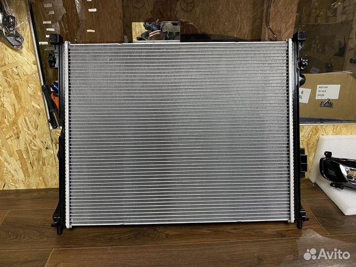 Радиатор основной Mercedes GLE167 / GLE 167