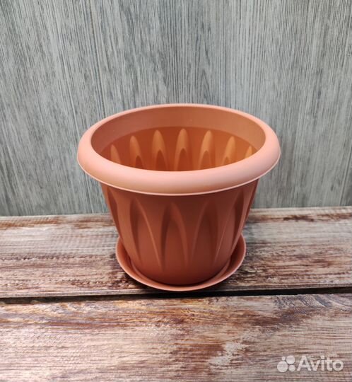 Цветочные горшки