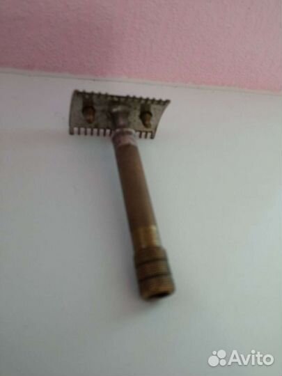 Бритвенный станок tris, 30- 40-е годы