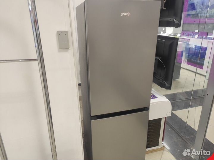 Холодильник Gorenje RK4161PS4