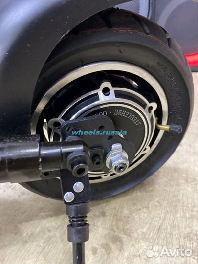 Электросамокат Kugoo M4