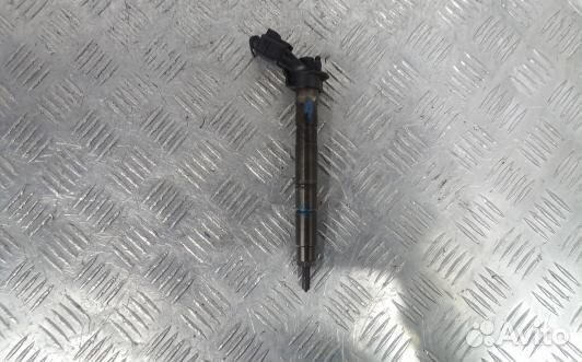 Форсунка дизельная audi Q7 (2AD01AL04)